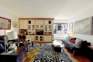 577 Grand St APT F1402
